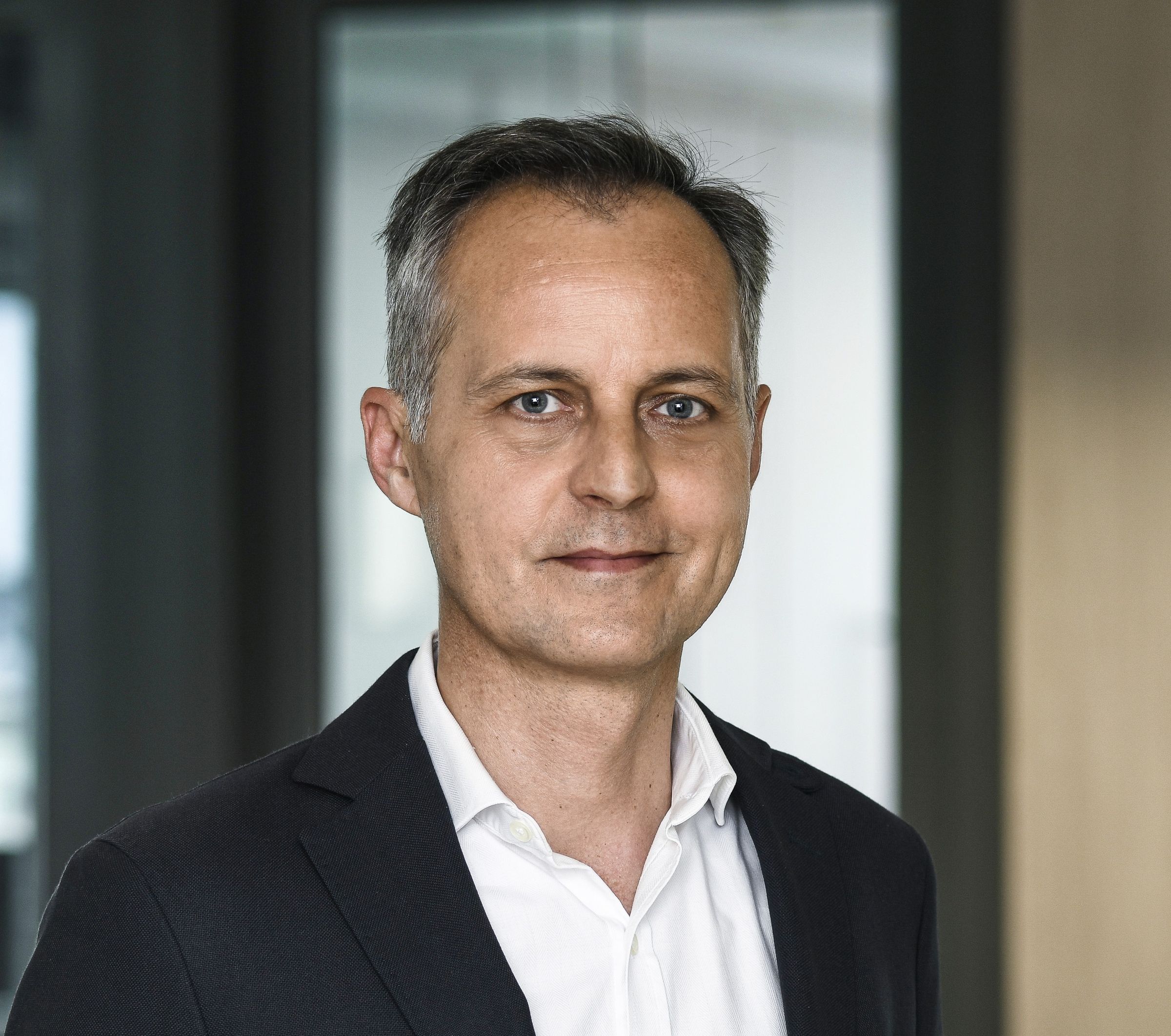 Jecel Ruelan Notre équipe -fr - Colliers Global Investors